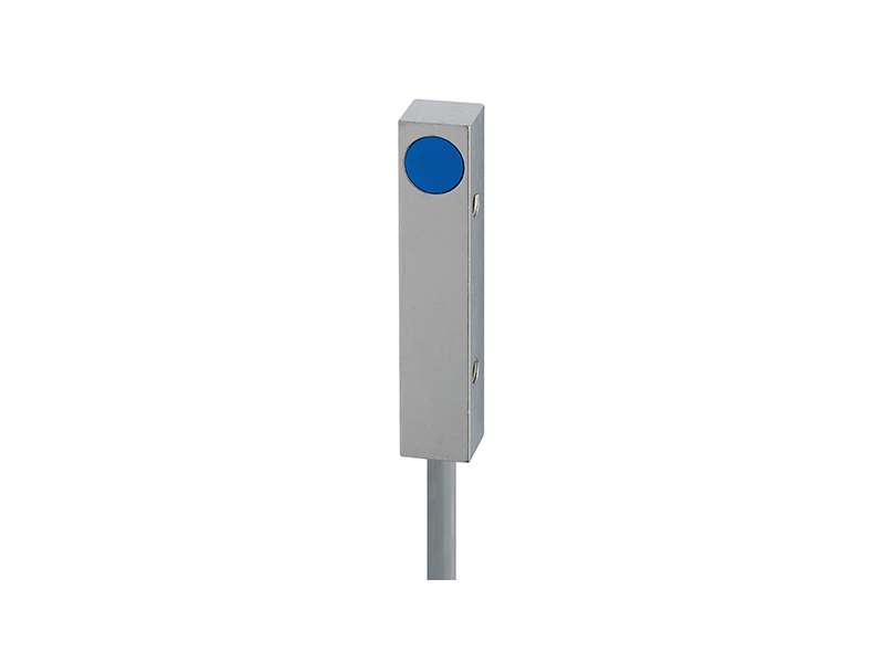 CONTRINEX Induktivni senzor kockastog oblika 8x8 mm,DW-AD-501-C8, , NPN, NO,3mm,trožilni pvc kabl 2m ;330-020-342 CONTRINEX Induktivni senzor kockastog oblika 8x8 mm,DW-AD-501-C8, , NPN, NO,3mm,trožilni pvc kabl 2m ;330-020-342